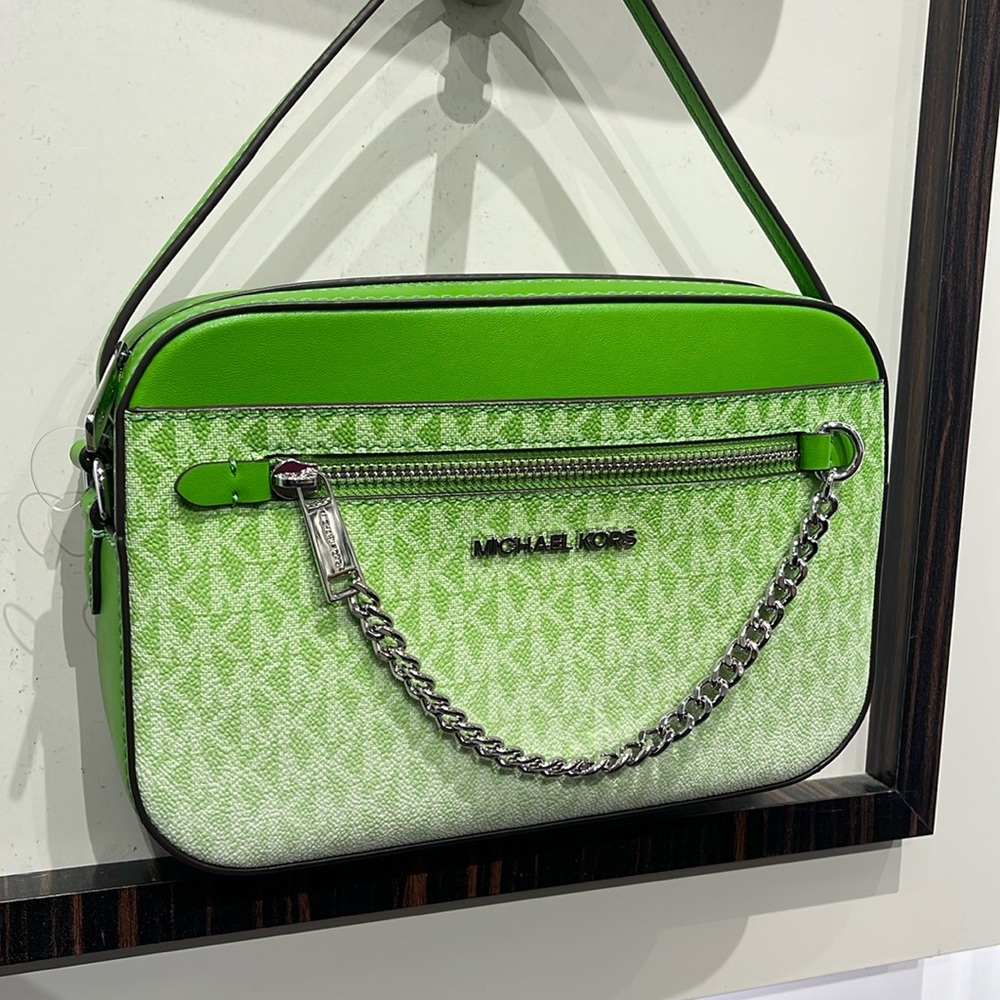 Michael Kors Jet Set Large Ombré Signature Logo Crossbody Body
Jungle Green - Picture 15 of 16